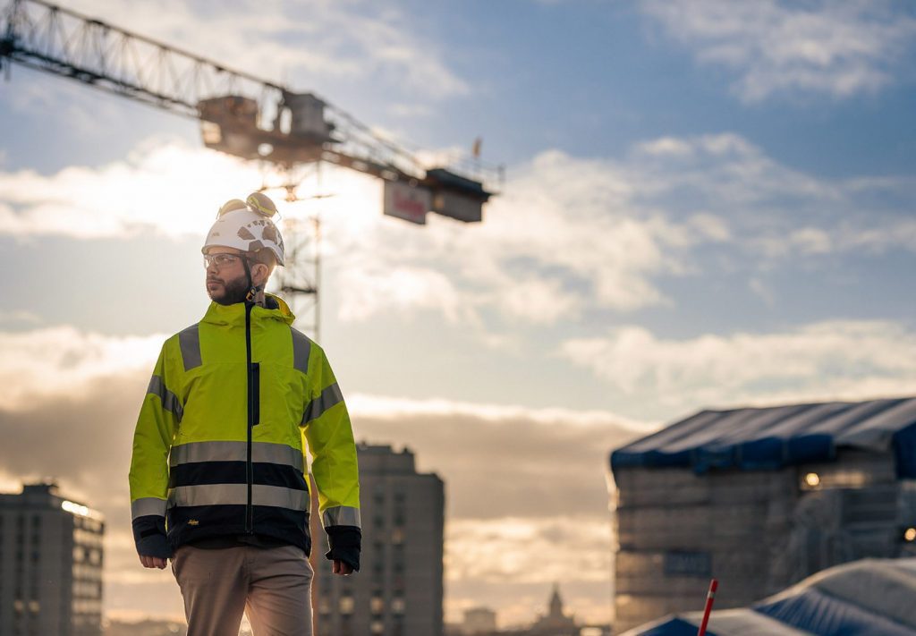 Valtion toimijat saavat Ympäristöpalveluista ympäristörakentamiseen ja kiinteistöihin liittyviin ympäristökysymyksiin.