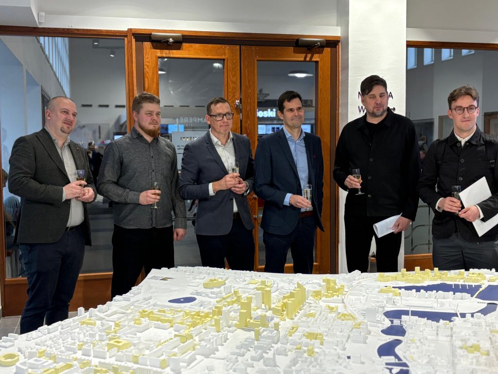 Kilpailun voitti ehdotus nimeltään Rusetti, jonka tekijöiksi paljastuivat HELT Arkkitehdit ja AOR Arkkitehdit.